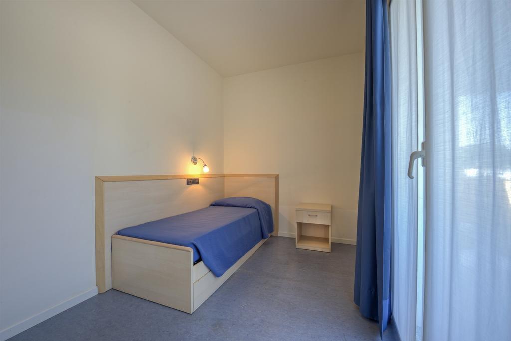 Hotel Minerva Lignano Sabbiadoro Exteriör bild